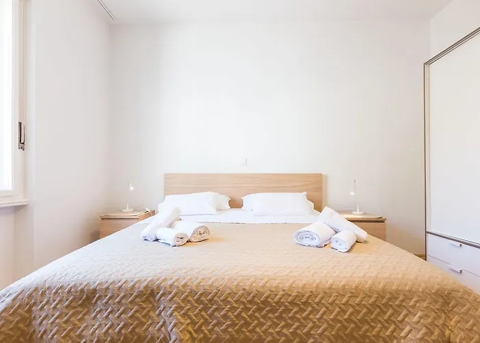 Deluxe Mp Apartamento *